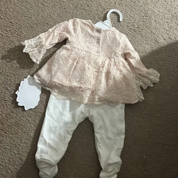 NEW! 3M lace onesie! - Picture 2 of 6